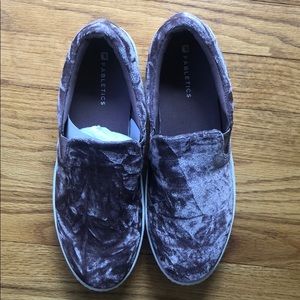 Fabletics Velvet Slip-On